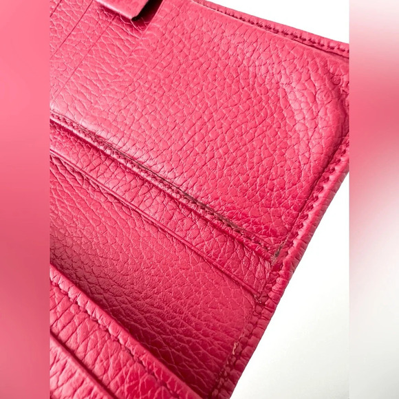 GUCCI || GG Supreme Canvas Red Leather Bifold Secretary Wallet - Picture 12 of 17